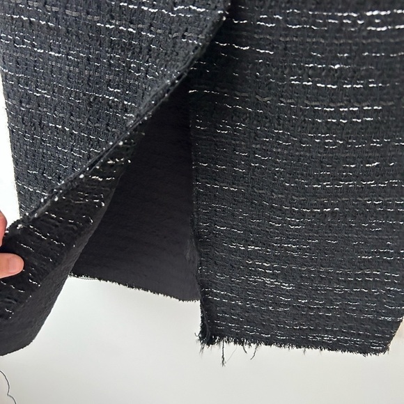 Zara Black and Gold Buttoned Skirt - Picture 5 of 13